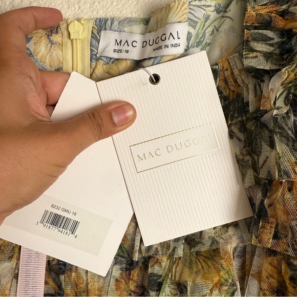 Mac Duggal NWT Multicolor Short Sleeve
Micro Ruffle Tea Length Dress - Picture 6 of 10